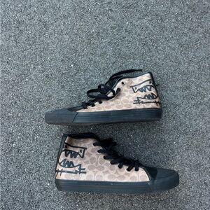 listing-status-banner